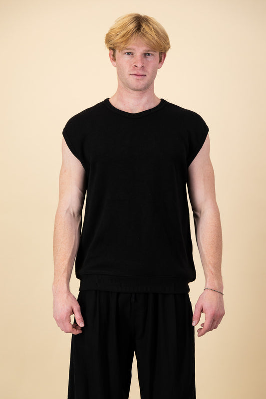 Cashmere-Feel Knit Sleeveless Gilet Black