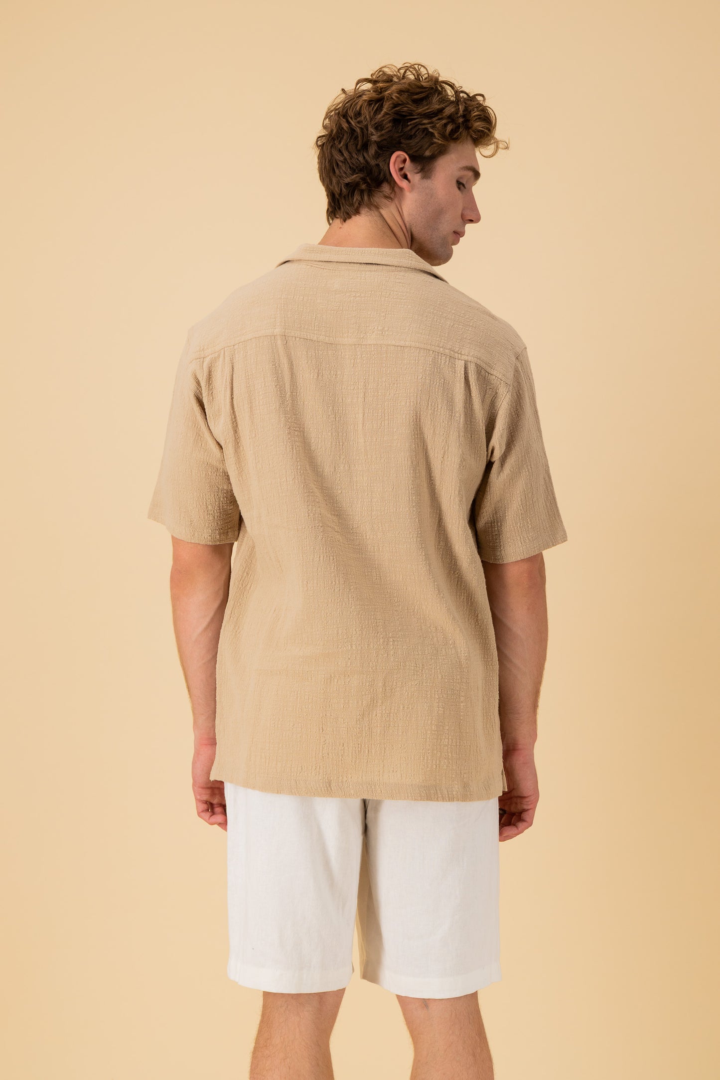 SS Shirt Cotton Muslin Mocha, back view
