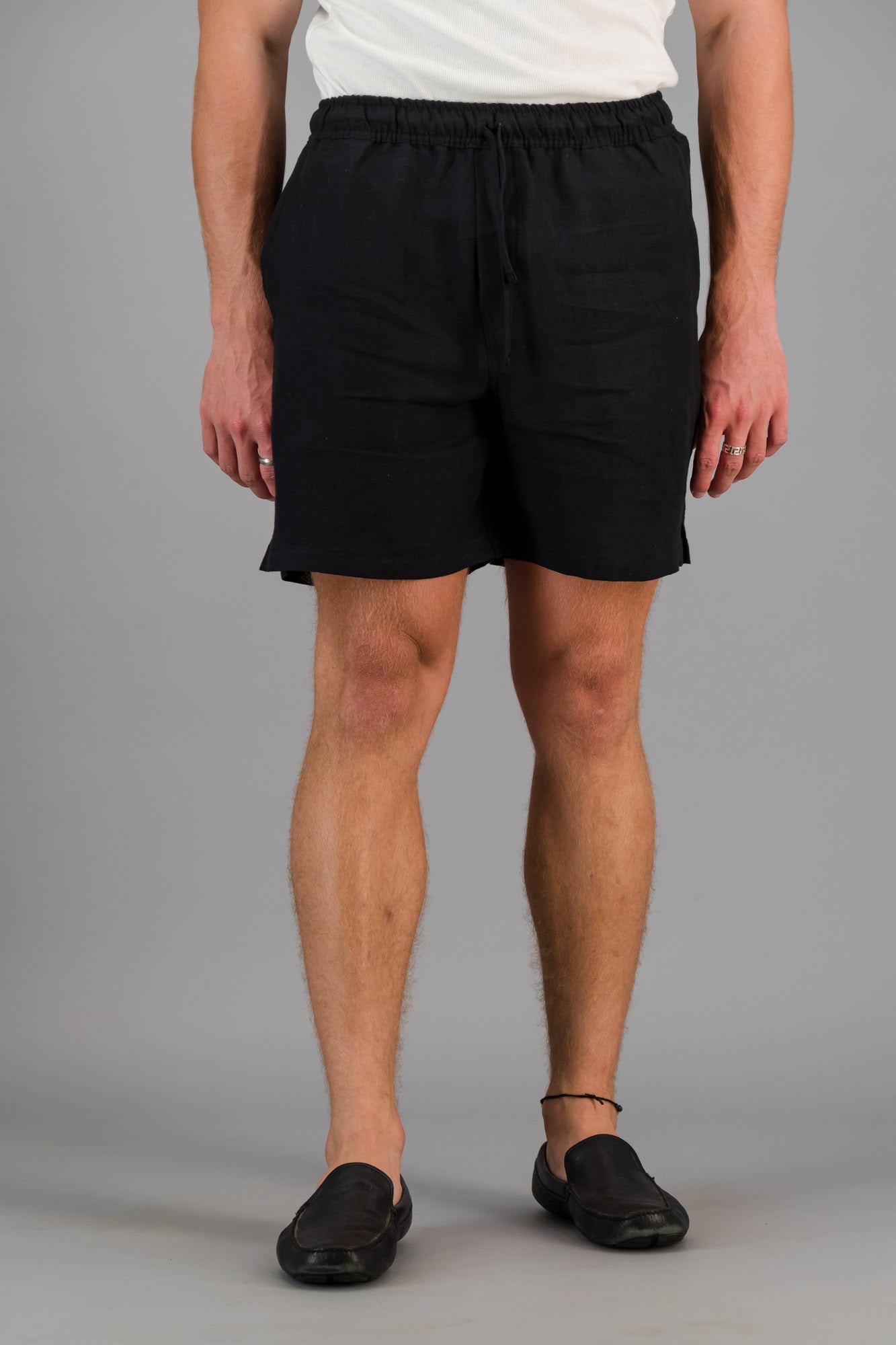 Linen Shorts Black