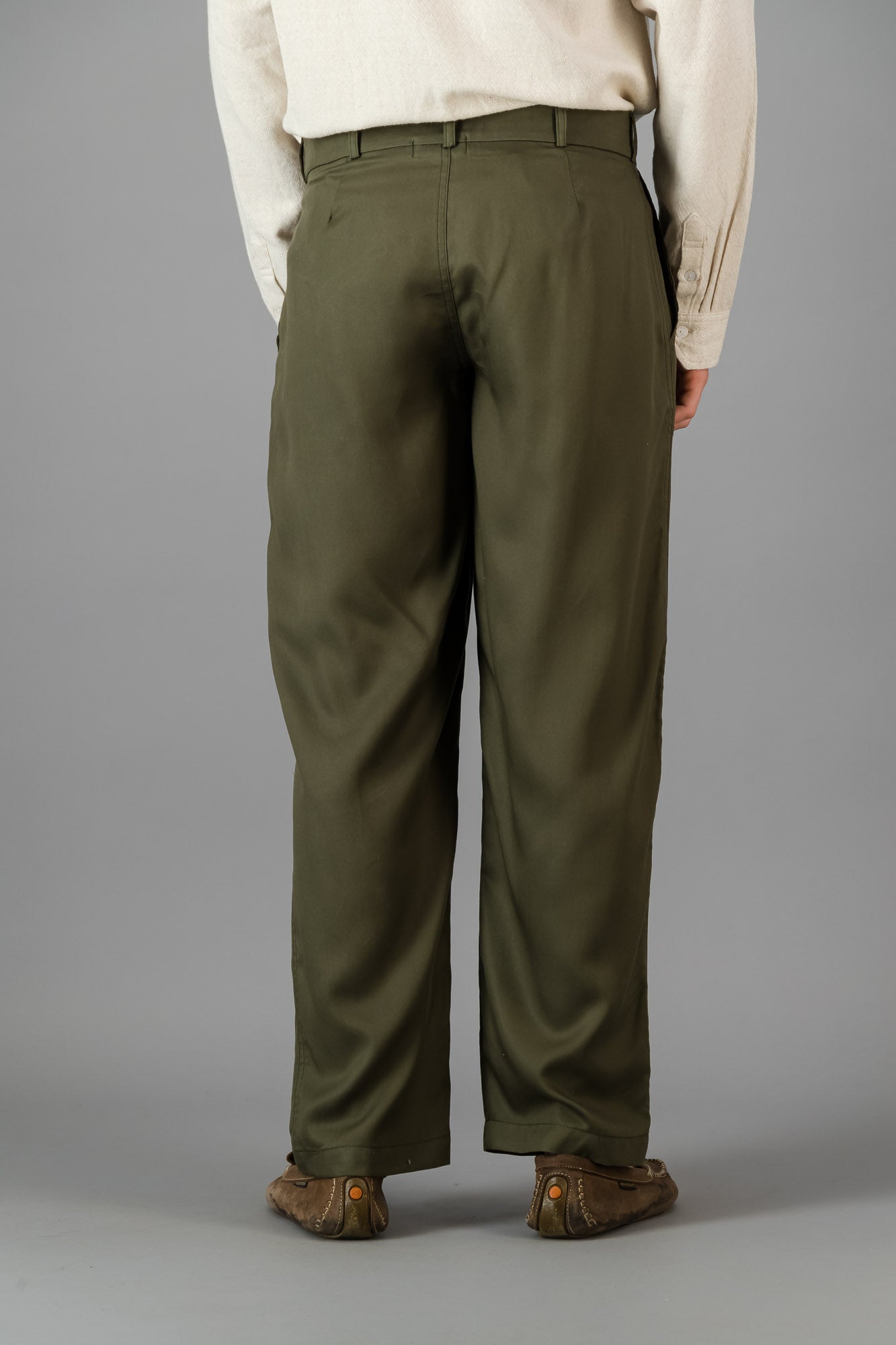 Pleated Vintage Pants Tencel Olive