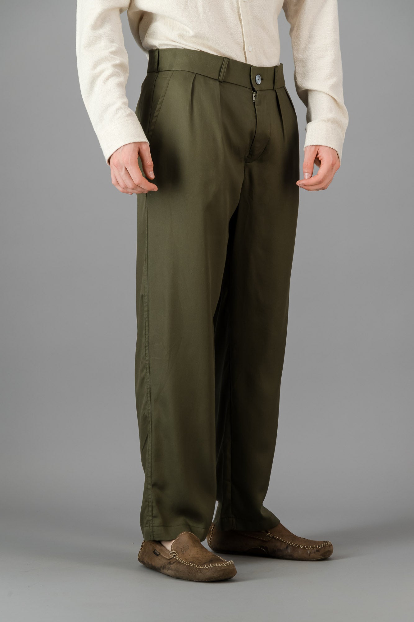 Pleated Vintage Pants Tencel Olive