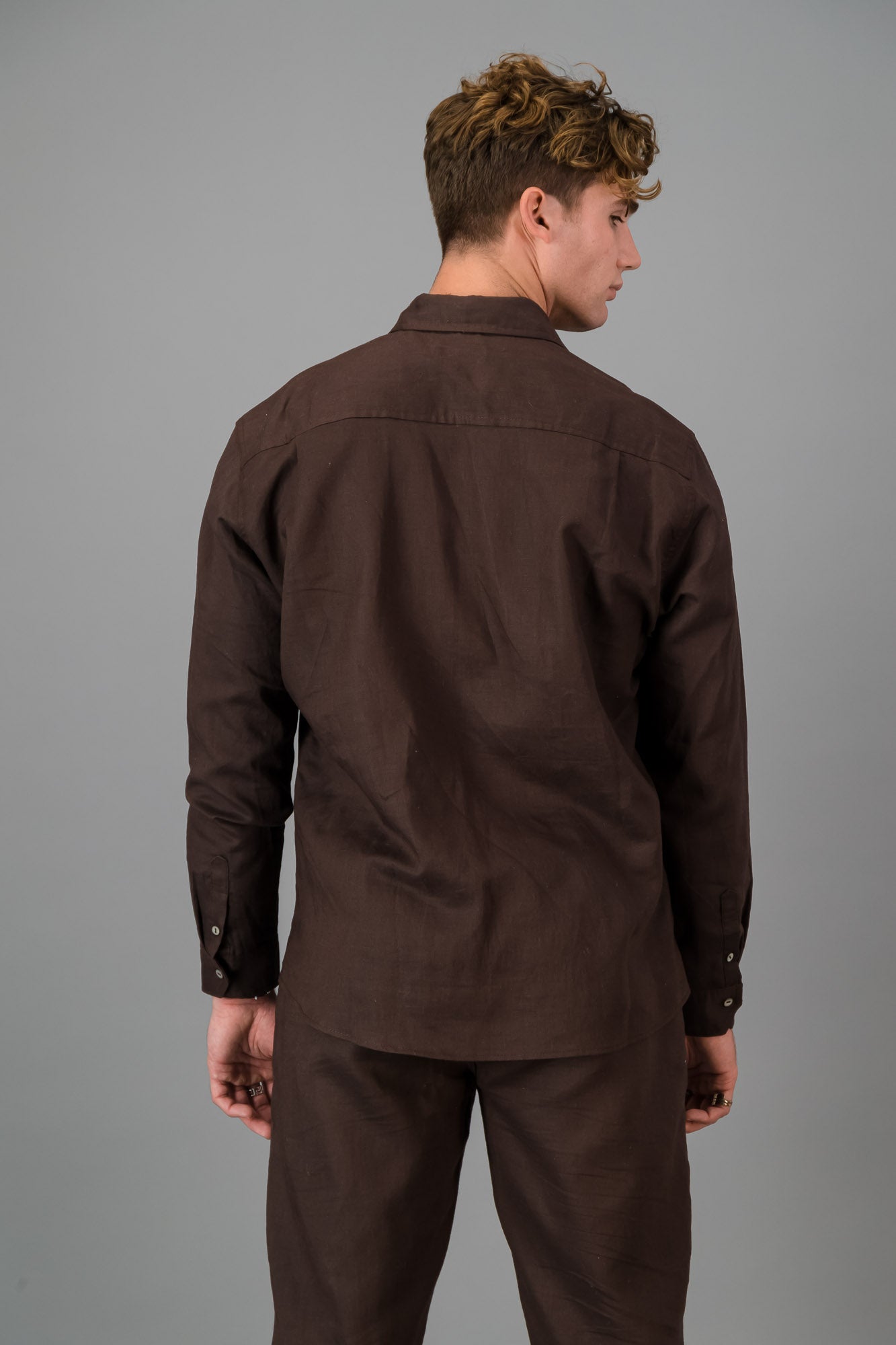 Linen LS Shirt Chocolate