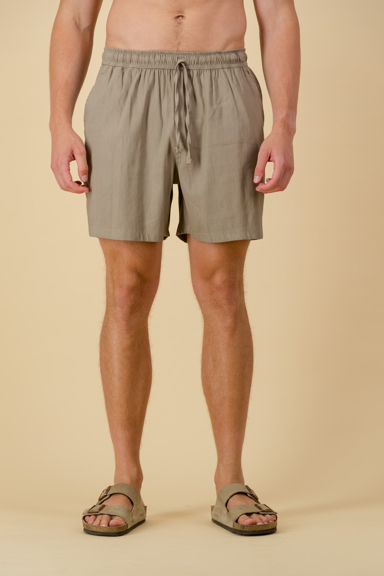 Comfort Linen Shorts Taupe