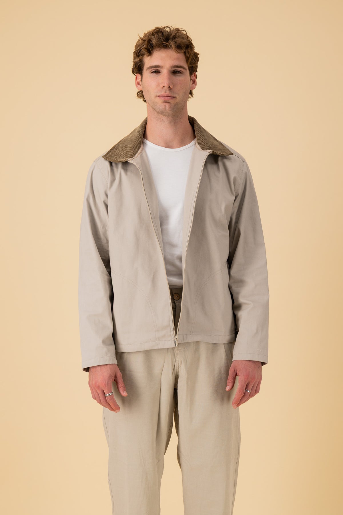 Barber Jacket Cotton Twill Stone, front view