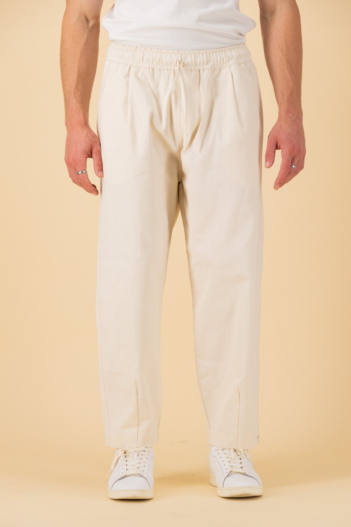 Barrel Cotton Twill Seeds-In, front view