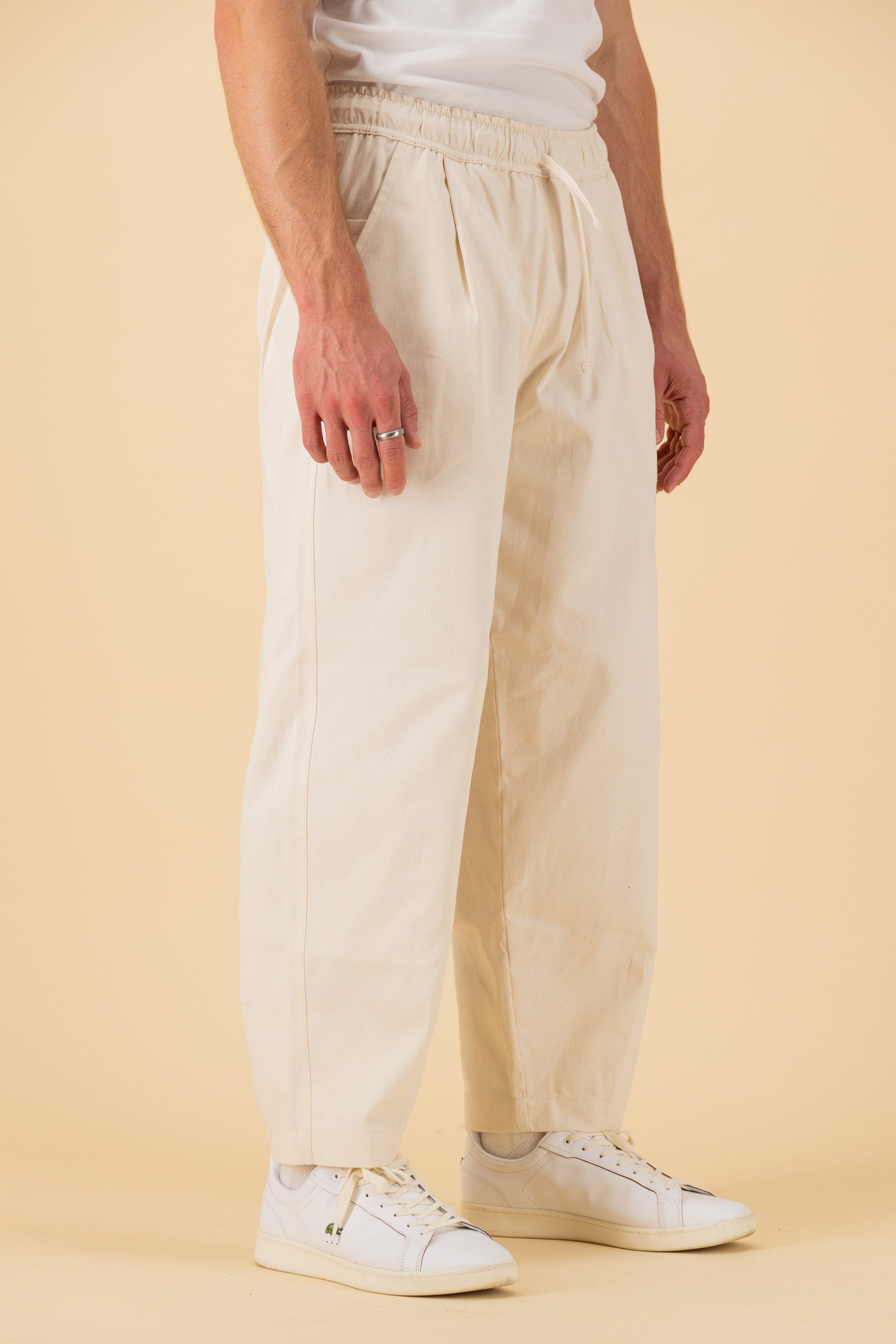 Barrel Cotton Twill Seeds-In, side view