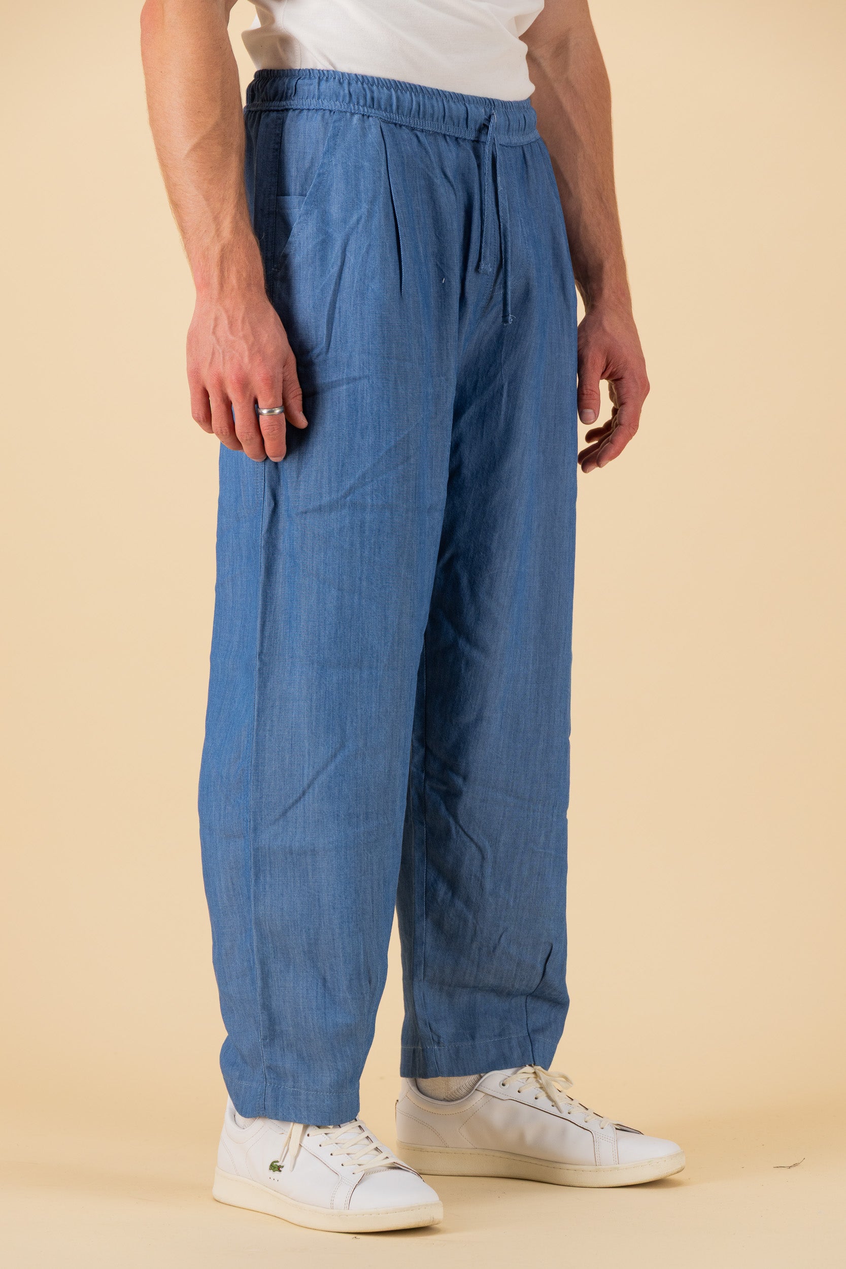 Barrel Viscose Denim, side view