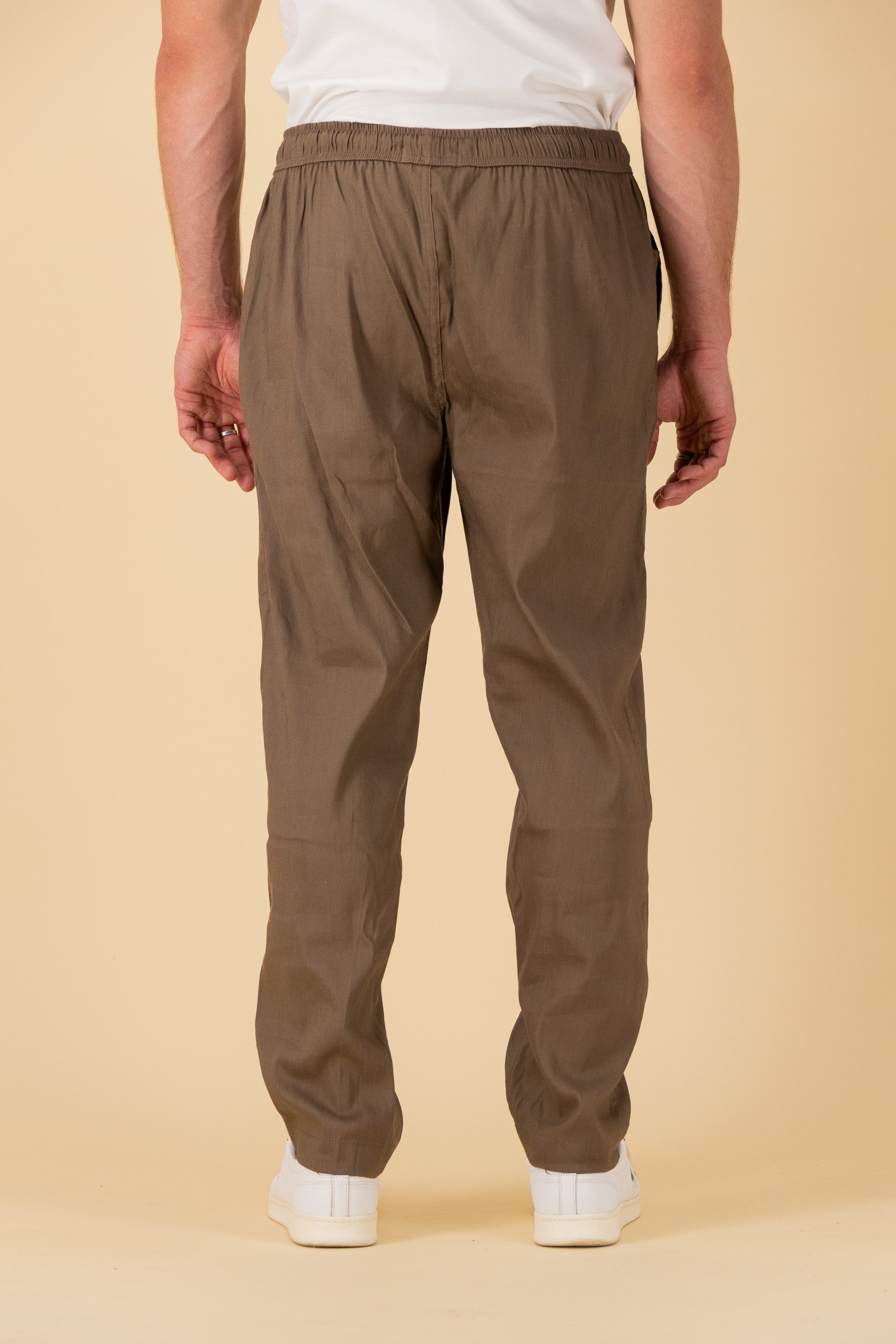 Comfort Pants Linen Viscose Lycra Chocolate, back view