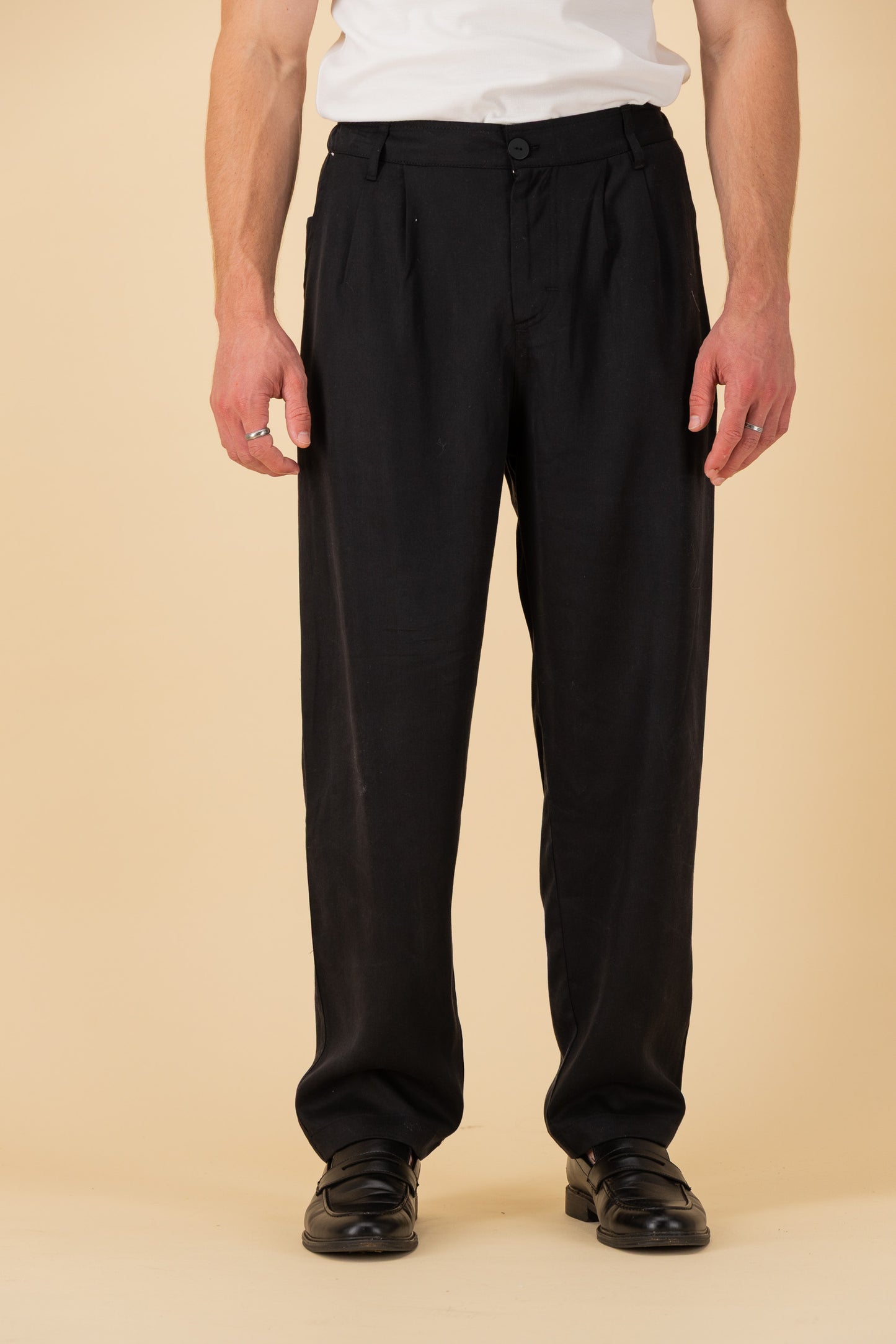 Comfort Vintage Pants Lyocell Black, front view