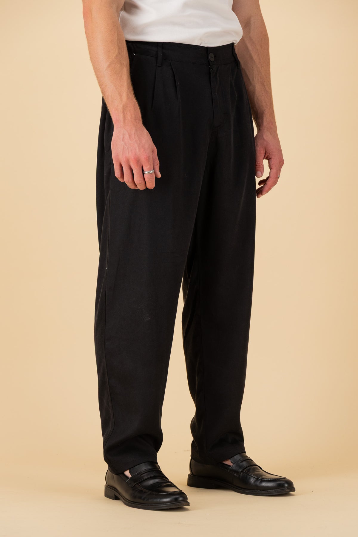 Comfort Vintage Pants Lyocell Black, side view