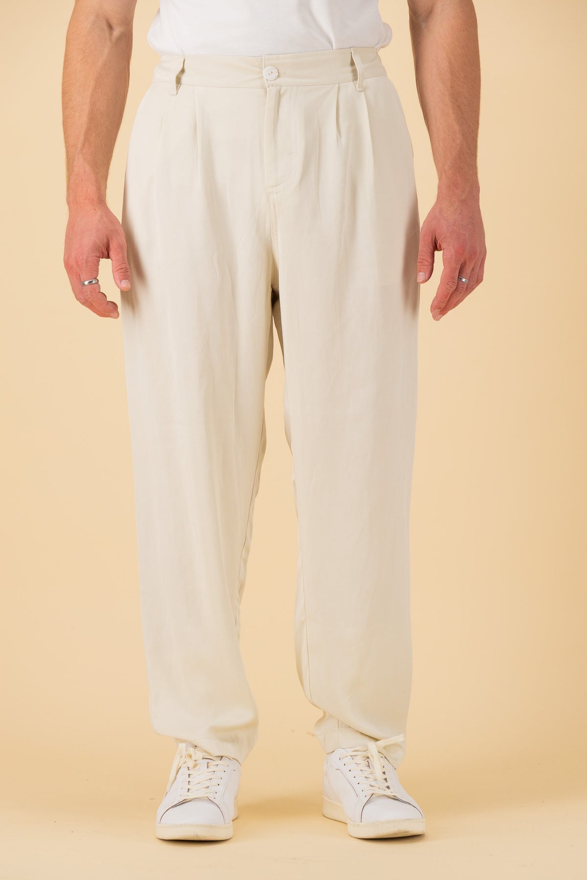 Comfort Vintage Pants Lyocell Cream, front view