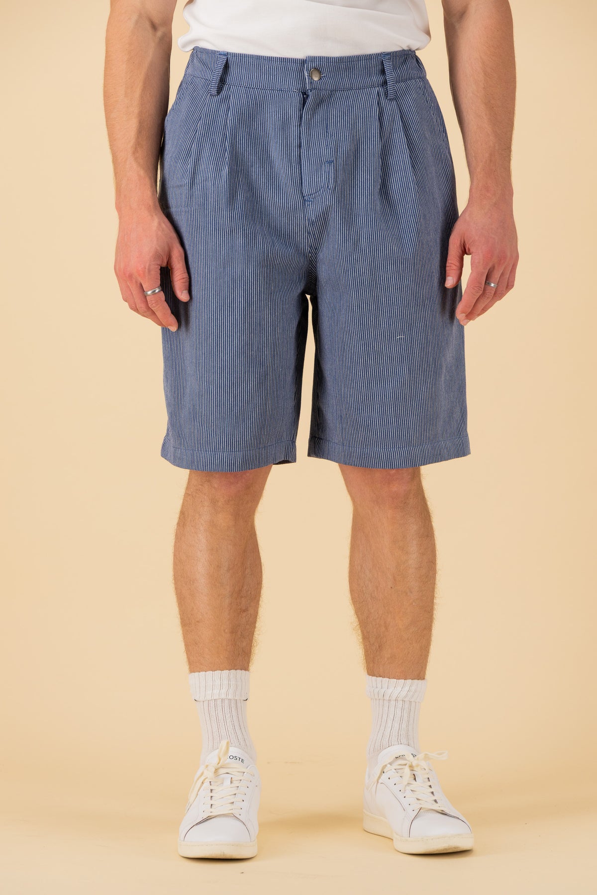 Comfort Vintage Shorts Cotton Denim Herringbone Dark, front view