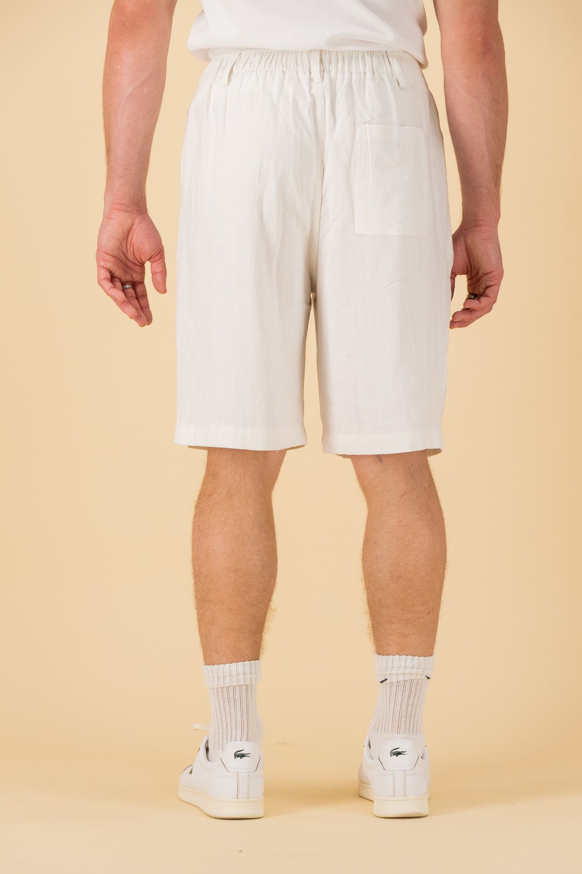 Comfort Vintage Shorts Linen Viscose Off-White, back view
