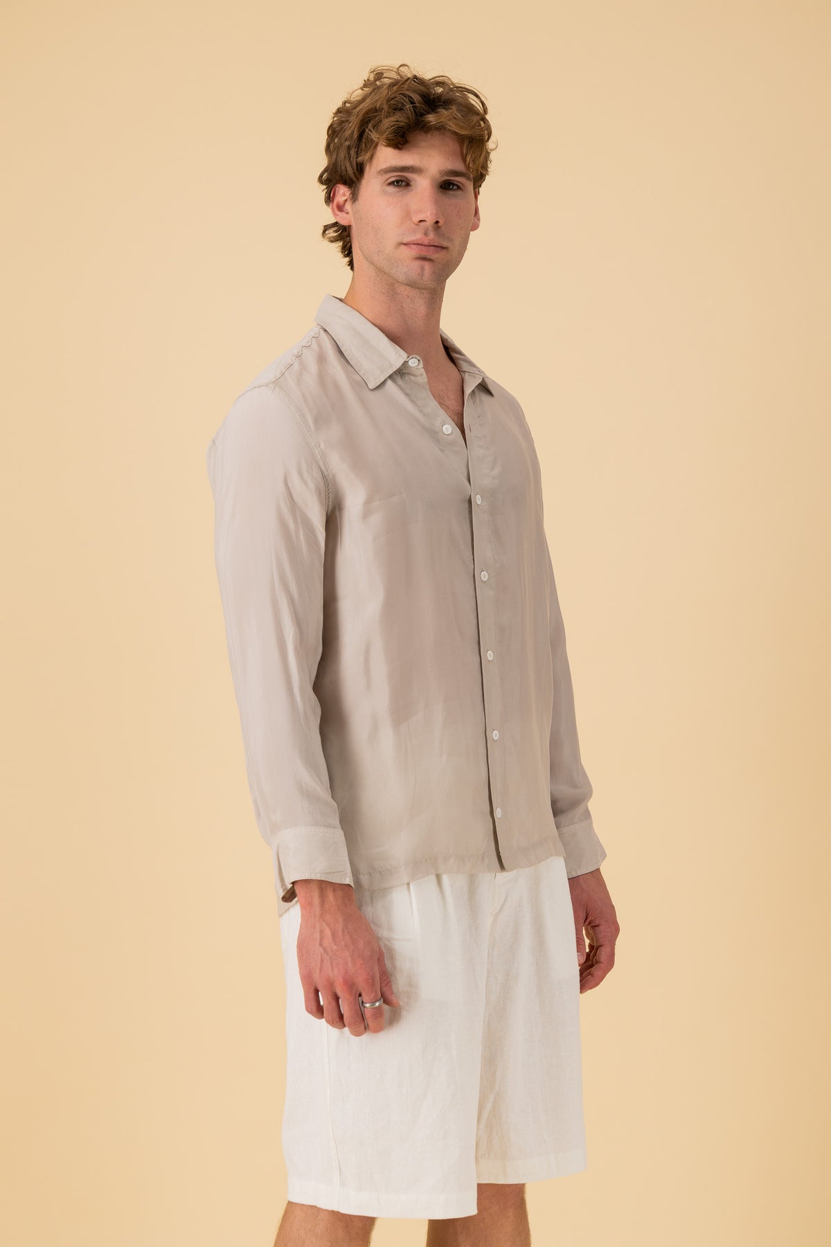 LS Shirt Boxy Cupro Stone, side view