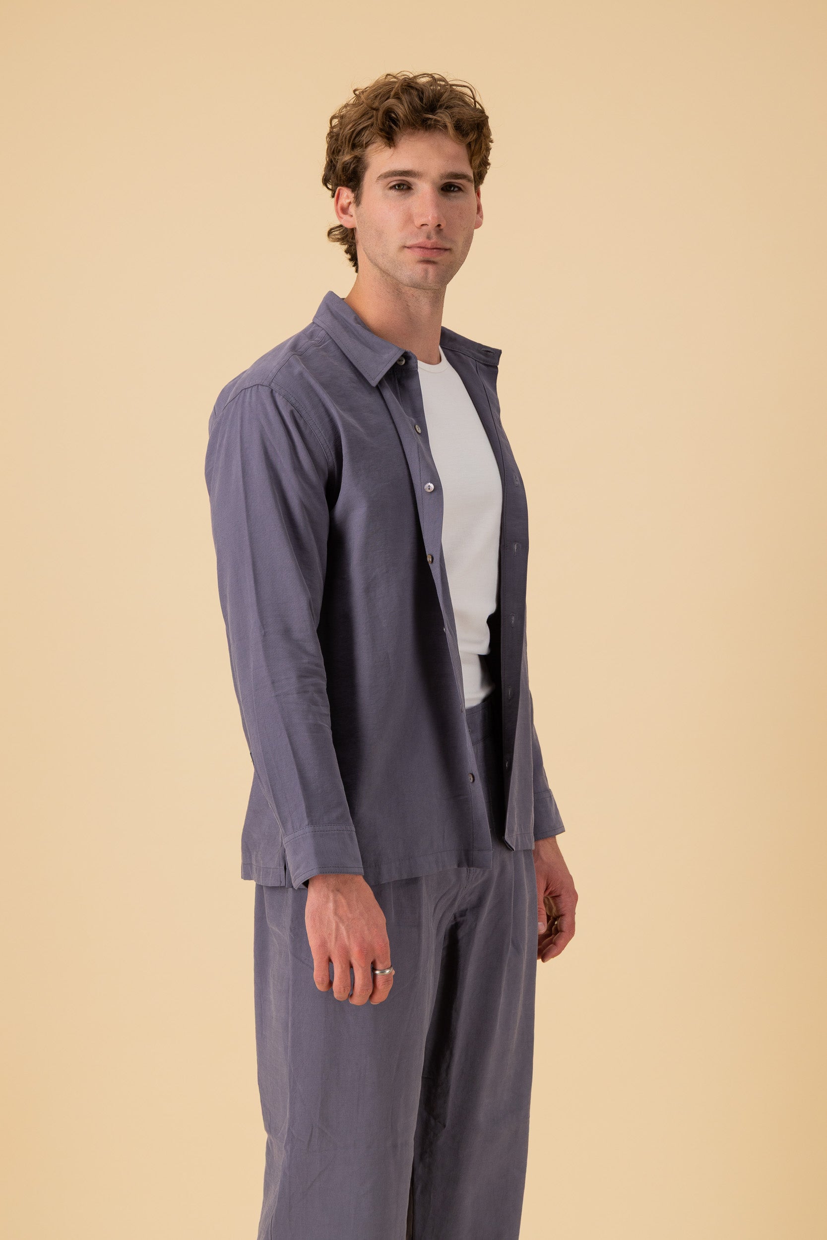 LS Shirt Boxy Lyocell Petrol Blue, side view
