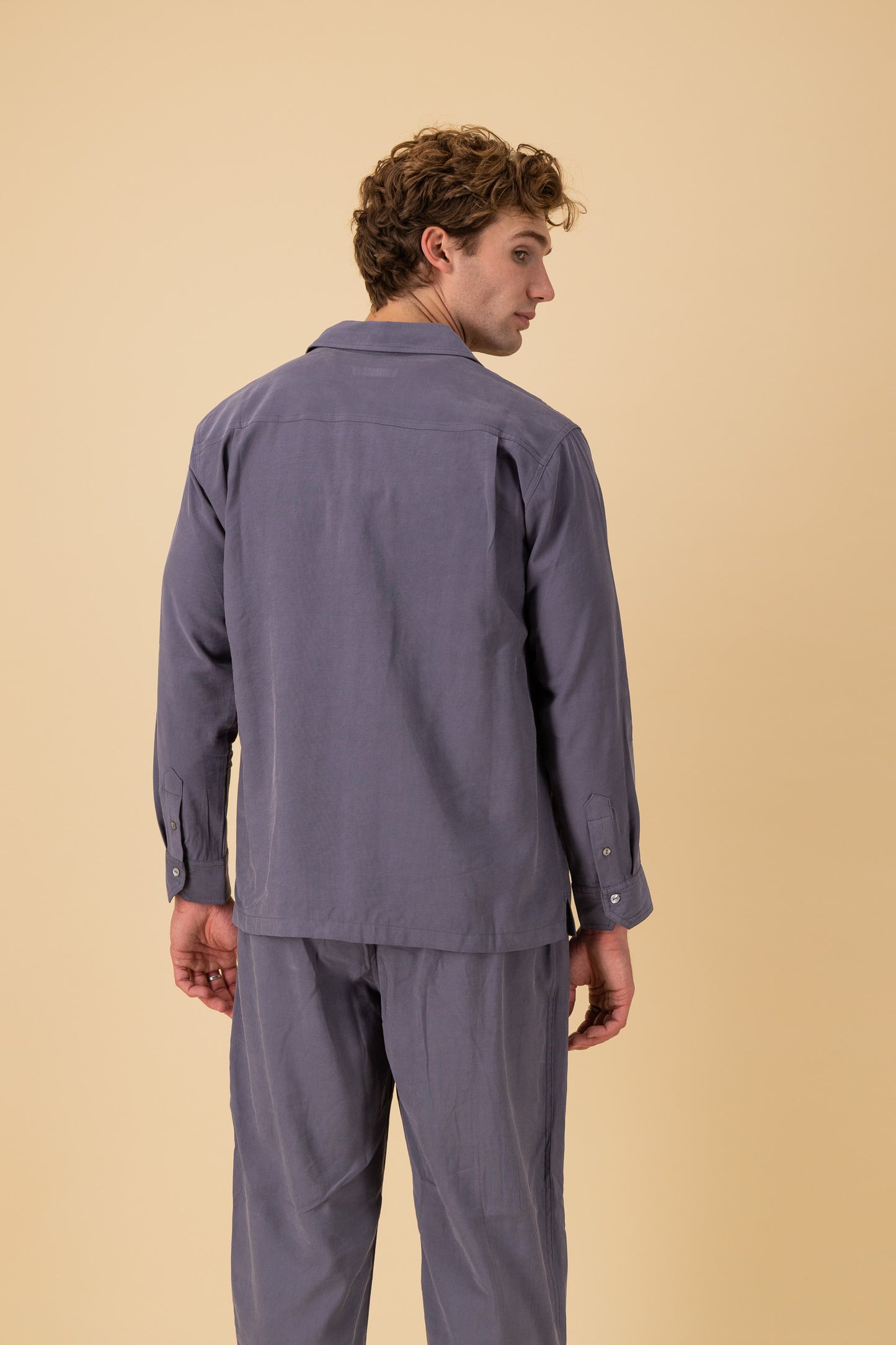 LS Shirt Boxy Lyocell Petrol Blue, back view