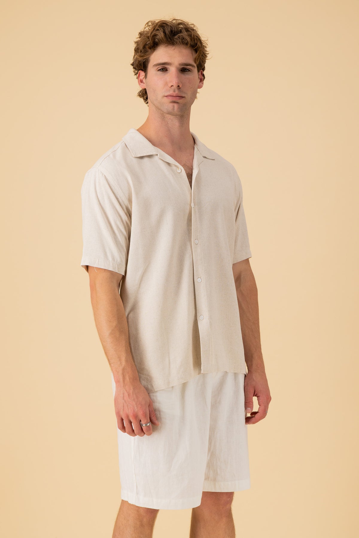 SS Shirt Linen Viscose Oat, side view