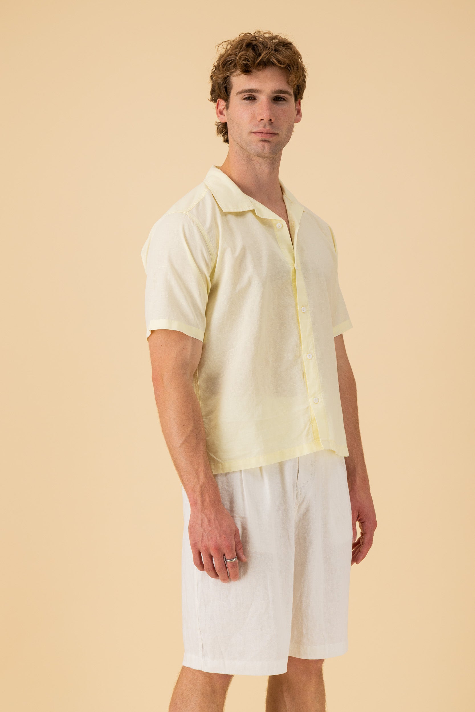 SS Shirt Cotton Slub Pale Yellow, side view